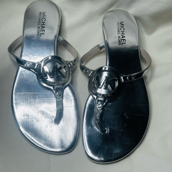 Michael Kors Shoes - Michael Kors Metallic Silver Sandals